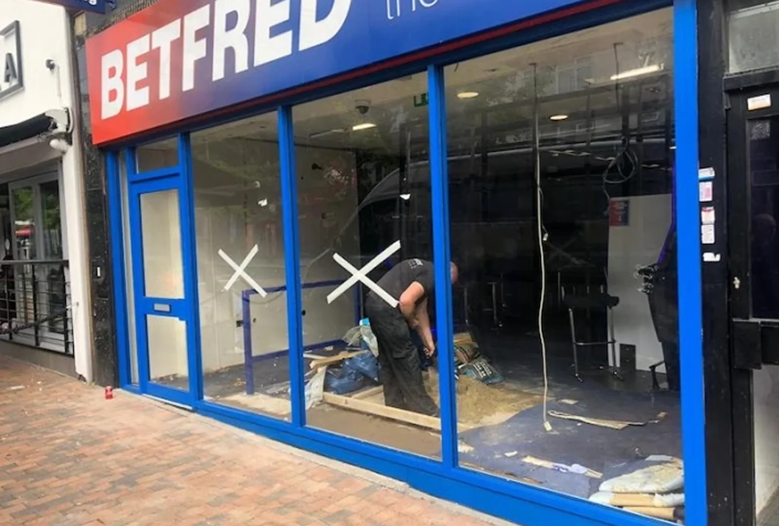 Shop Fronts Reading